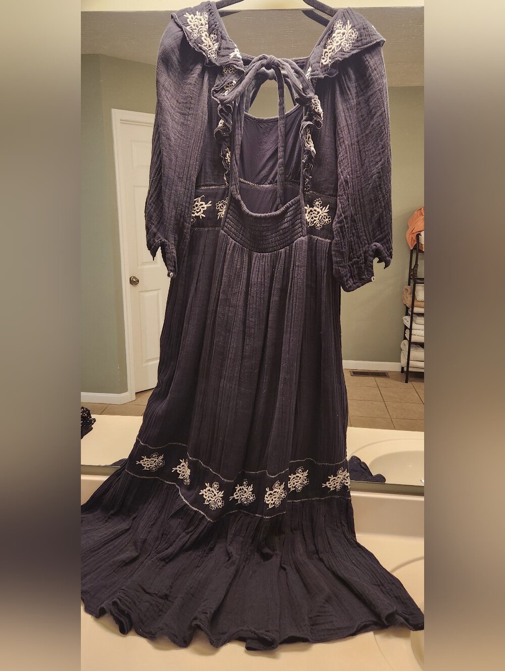 Free People Lovers Lane Size M Maxi Dress  Black Embroidered Tiered - Picture 10 of 14